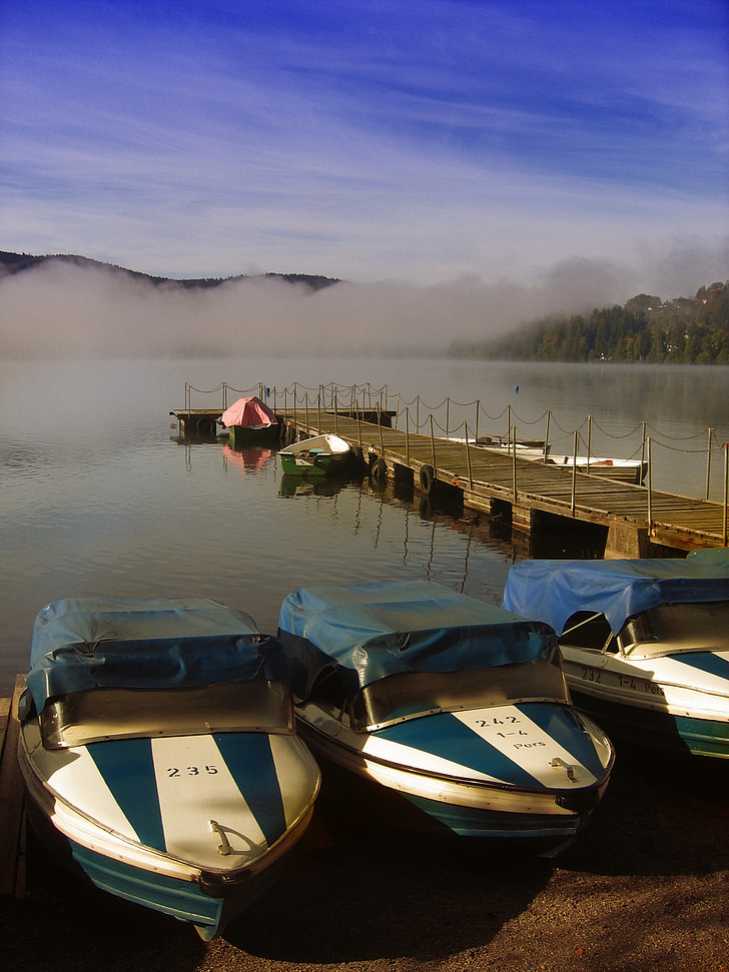 boats-port-web-lake-preview
